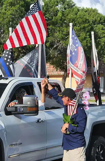 Author David Haave receives Patriot love first thing in Florida -- David Haave